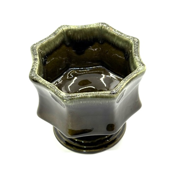 Hull USA Pottery Green Drip Glaze Octagon Footed Planter F3 Vintage - Picture 2 of 5